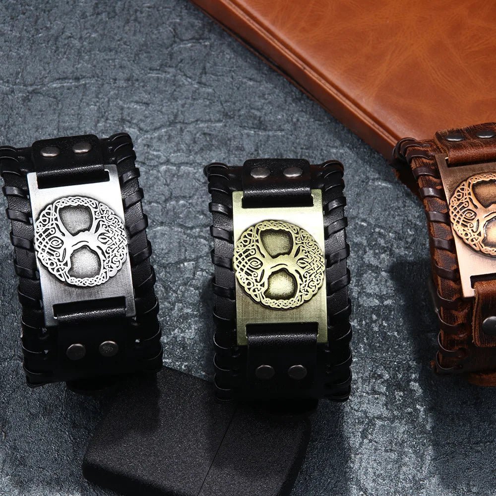Toten Yggdrasil Leather Cuff Bracelet - Vikheim
