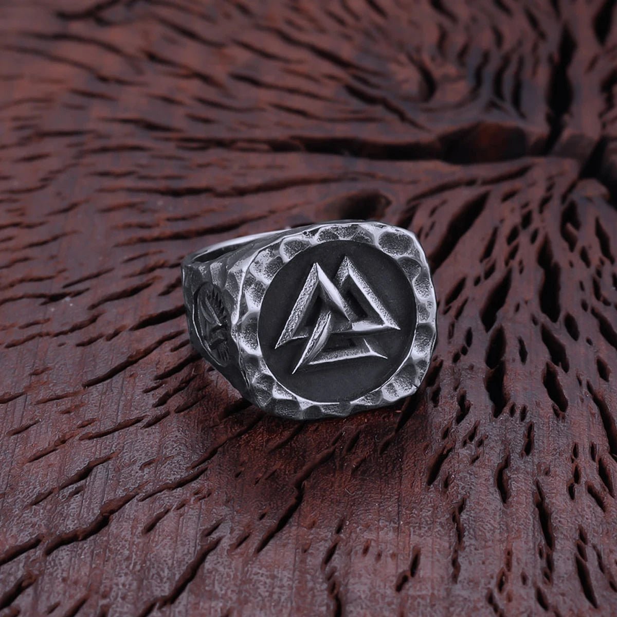 Valknut Trinity Ring in Stainless Steel - Vikheim