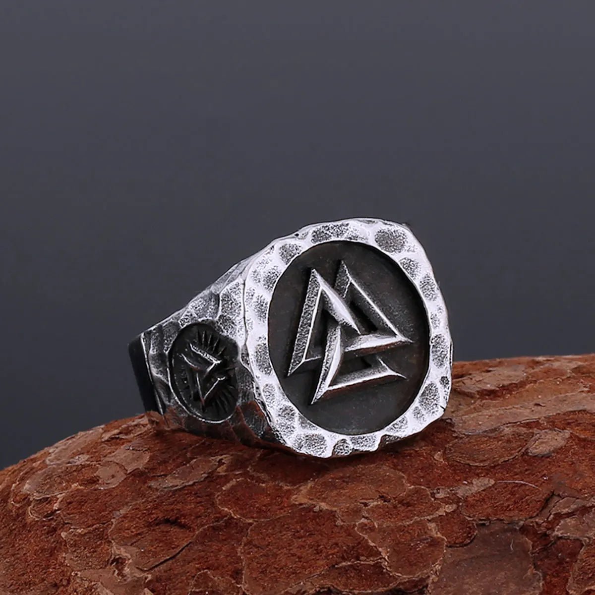 Valknut Trinity Ring in Stainless Steel - Vikheim