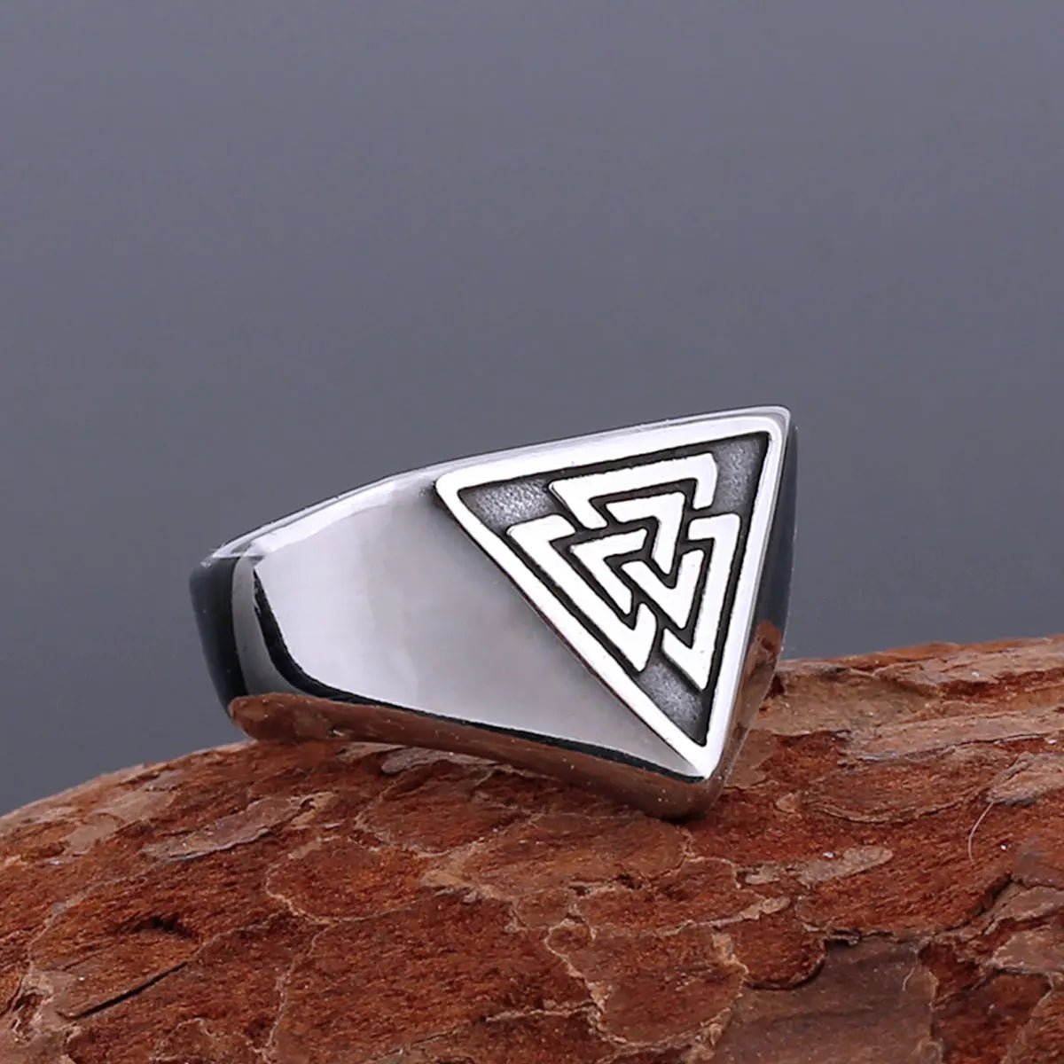 Valknut Trinity Ring – Stainless Steel - Vikheim