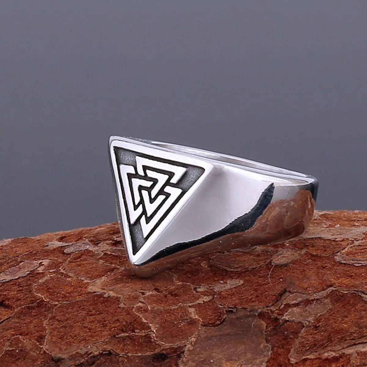 Valknut Trinity Ring – Stainless Steel - Vikheim