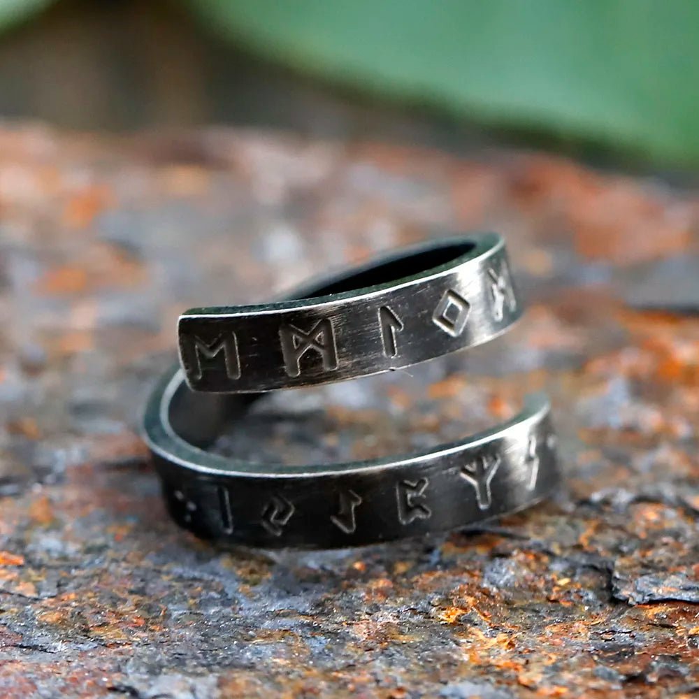 Viking Rúnahringr - Rotating Chain Rune Ring for Men - Vikheim