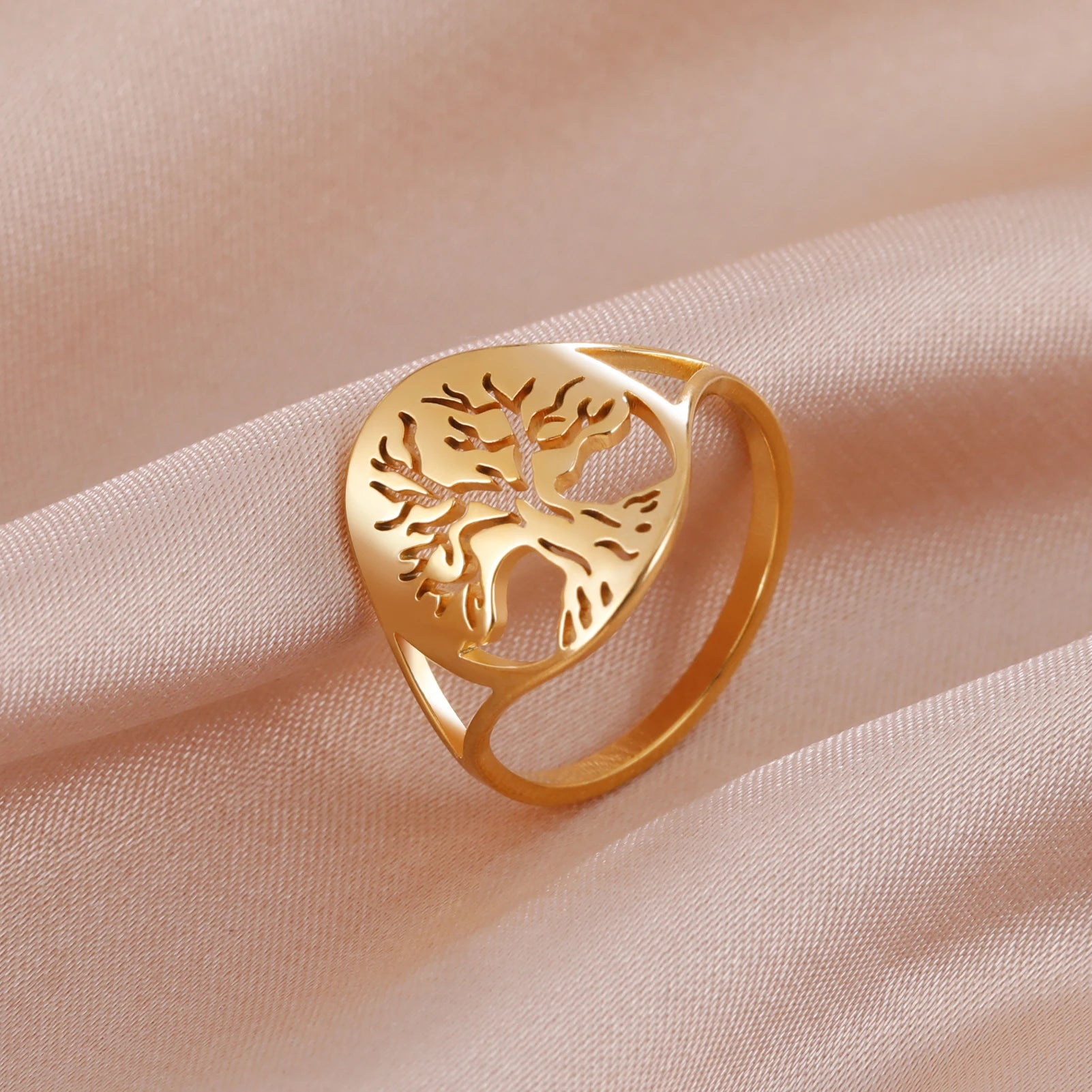 Women's Yggdrasil Tree of Life Ring in Stainless Steel - Vikheim